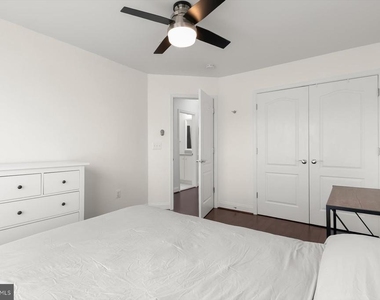7207 Phelps Hill Court - Photo Thumbnail 30