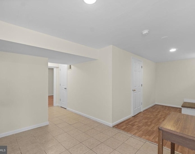 10289 Daystar Court - Photo Thumbnail 25