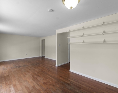 10289 Daystar Court - Photo Thumbnail 19