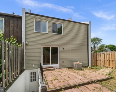 10289 Daystar Court - Photo Thumbnail 29
