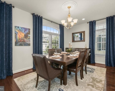 11285 Terrace Lane - Photo Thumbnail 25