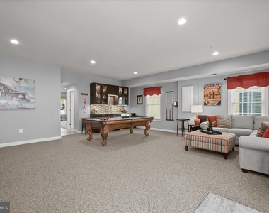 11285 Terrace Lane - Photo Thumbnail 11