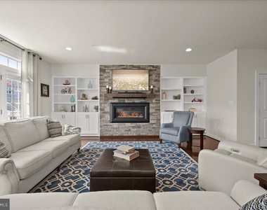 11285 Terrace Lane - Photo Thumbnail 19