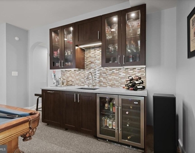 11285 Terrace Lane - Photo Thumbnail 10