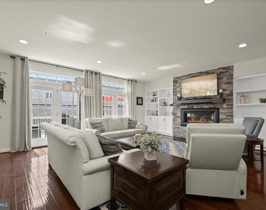 11285 Terrace Lane - Photo Thumbnail 21