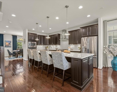 11285 Terrace Lane - Photo Thumbnail 14