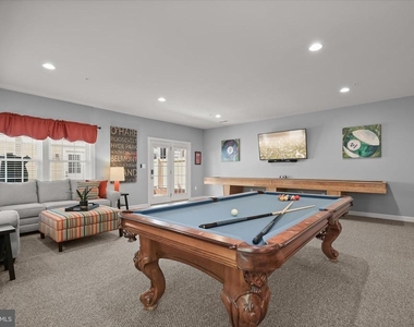 11285 Terrace Lane - Photo Thumbnail 9