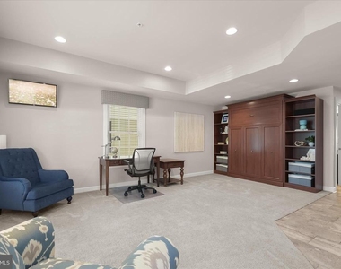 11285 Terrace Lane - Photo Thumbnail 4