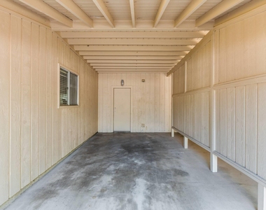 2205 Lanier Dr - Photo Thumbnail 16