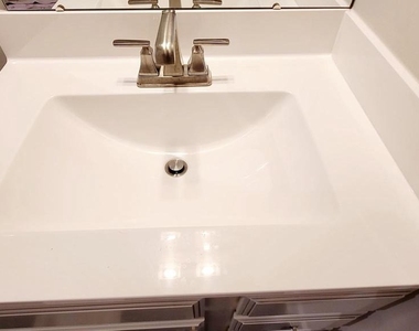 8667 Shady Pines Drive - Photo Thumbnail 7