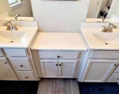 8667 Shady Pines Drive - Photo Thumbnail 10