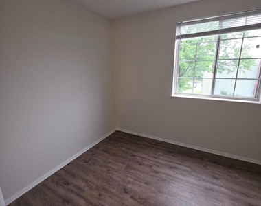 1758 Springfield Lane - Photo Thumbnail 21