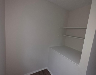 1758 Springfield Lane - Photo Thumbnail 26
