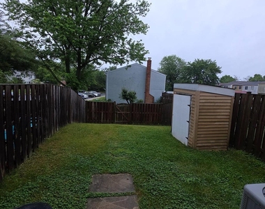 1758 Springfield Lane - Photo Thumbnail 28