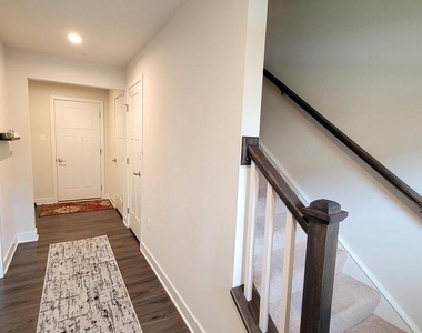 8663 Shady Pines Drive - Photo Thumbnail 1