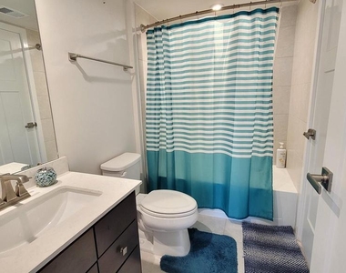 8663 Shady Pines Drive - Photo Thumbnail 15