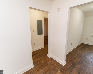 802 Travers Street - Photo Thumbnail 18