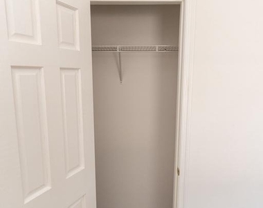 804 Travers Street - Photo Thumbnail 25