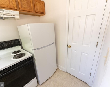 804 Travers Street - Photo Thumbnail 10
