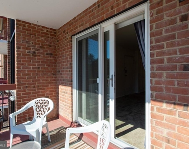 327 Saint Marys Avenue - Photo Thumbnail 8