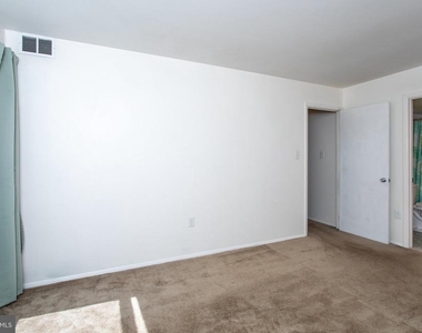 327 Saint Marys Avenue - Photo Thumbnail 27