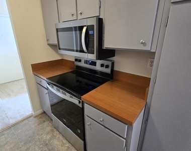 3379 Justice Court - Photo Thumbnail 6