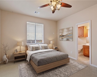 2405 Speidel Dr - Photo Thumbnail 11