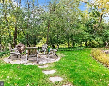 7704 Crossland Road - Photo Thumbnail 61