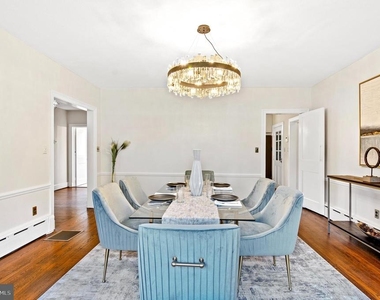 7704 Crossland Road - Photo Thumbnail 13