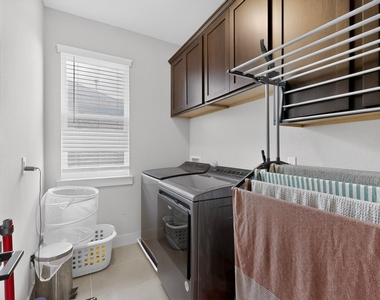 1312 Westborough Ln - Photo Thumbnail 21