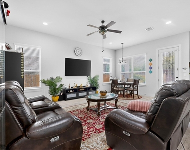 1312 Westborough Ln - Photo Thumbnail 4