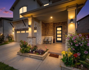 1312 Westborough Ln - Photo Thumbnail 2