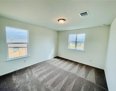 13501 Martha Washington Pl - Photo Thumbnail 9