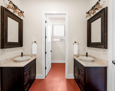 3304 Blue Jay Ln - Photo Thumbnail 24