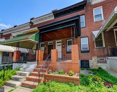 2320 W Lexington Street - Photo Thumbnail 2