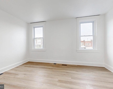 2320 W Lexington Street - Photo Thumbnail 18
