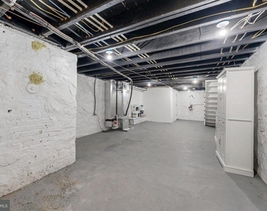 2320 W Lexington Street - Photo Thumbnail 30