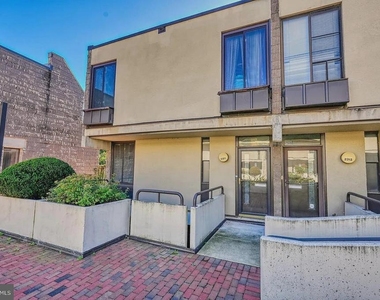 2311 Pennyroyal Terrace - Photo Thumbnail 8