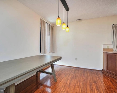 2311 Pennyroyal Terrace - Photo Thumbnail 6