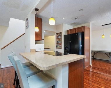 2311 Pennyroyal Terrace - Photo Thumbnail 12