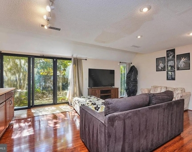 2311 Pennyroyal Terrace - Photo Thumbnail 16