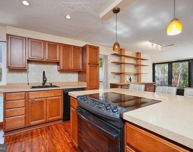 2311 Pennyroyal Terrace - Photo Thumbnail 11