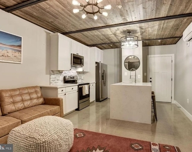 12 W Montgomery Street W - Photo Thumbnail 4