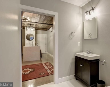 12 W Montgomery Street W - Photo Thumbnail 7