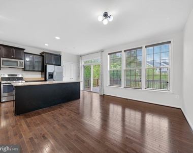 1169 Carinoso Circle - Photo Thumbnail 16