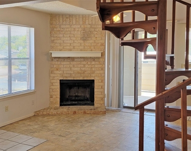 2500 Burleson Rd - Photo Thumbnail 2