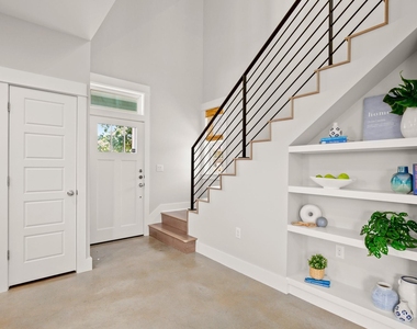 1809 Chestnut - Photo Thumbnail 14