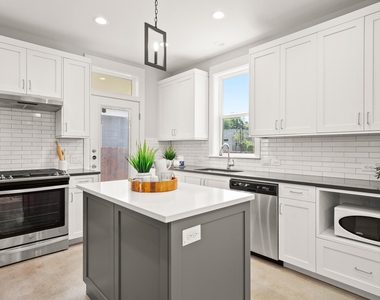 1809 Chestnut - Photo Thumbnail 6