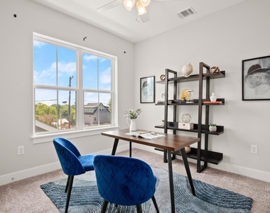 1809 Chestnut - Photo Thumbnail 22
