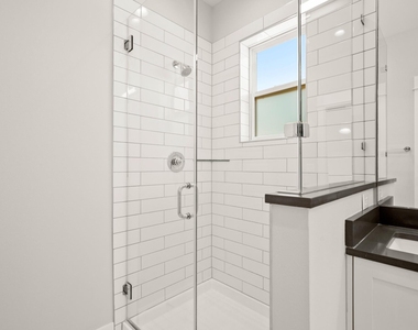 1809 Chestnut - Photo Thumbnail 18